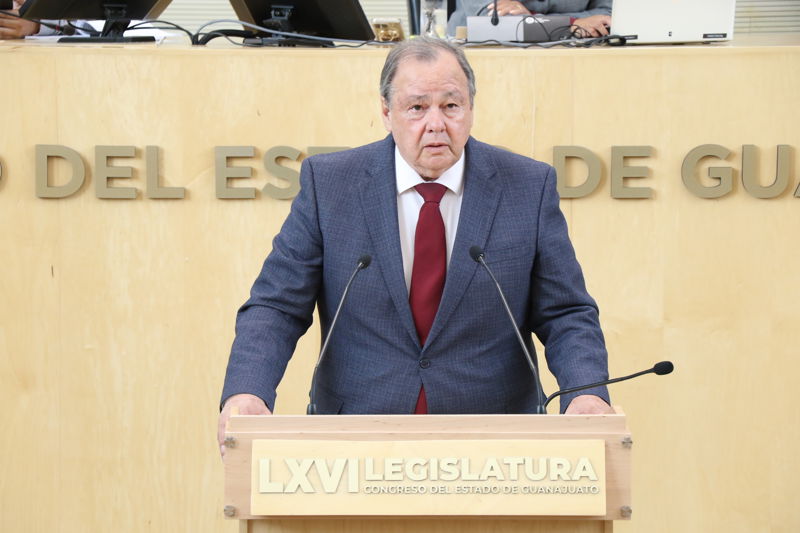 Plantea David Martínez Mendizábal iniciativa para que la prestación del servicio de agua sea sin discriminación y en condiciones de plena igualdad