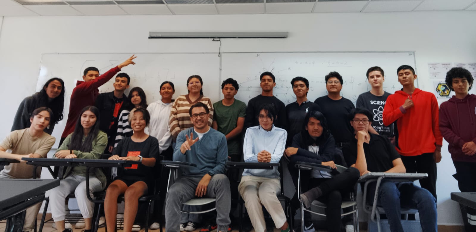 Talento UG destaca en la Olimpiada Nacional de Física